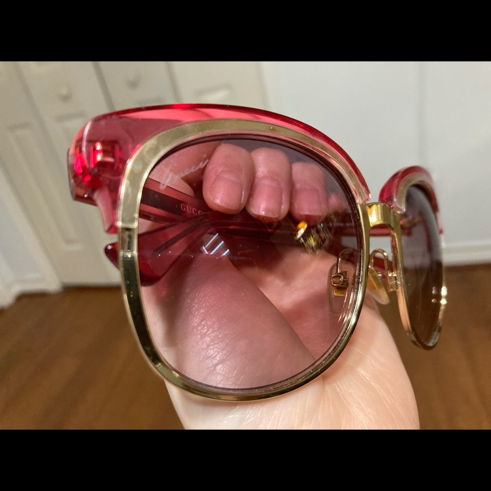 Gucci sunglasses - Picture 2 of 2